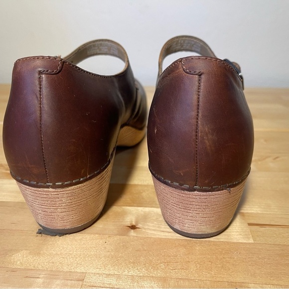 Dansko LILAH Brown Oiled Pull Up Mary Janes - Picture 5 of 12